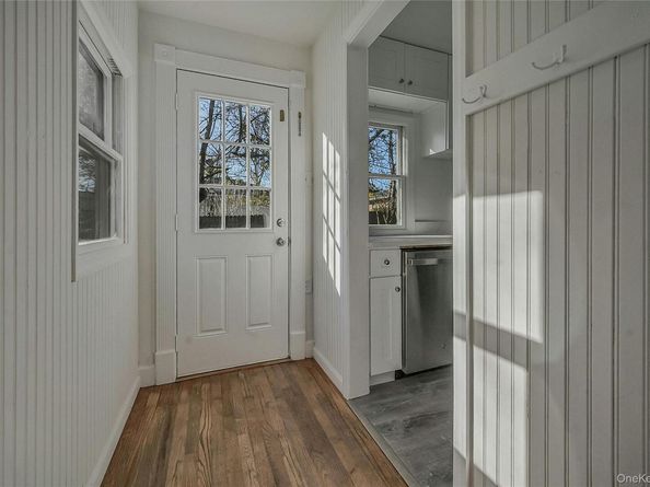 8 Pansy Road, Rocky Point NY 11778