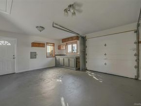 8 Pansy Road, Rocky Point NY 11778