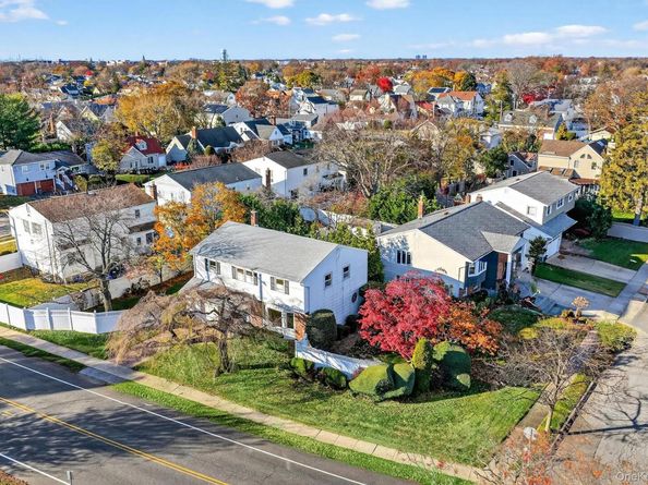 603 Foxhurst Road, Baldwin NY 11510