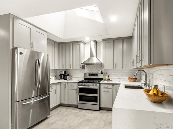 43 Homewood Drive, Hampton Bays NY 11946