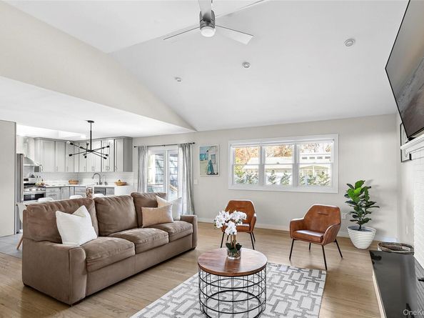 43 Homewood Drive, Hampton Bays NY 11946