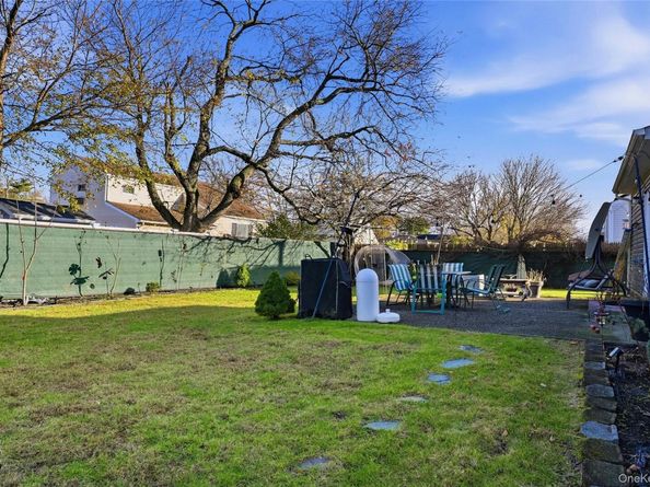 87 Root Avenue, Central Islip NY 11722