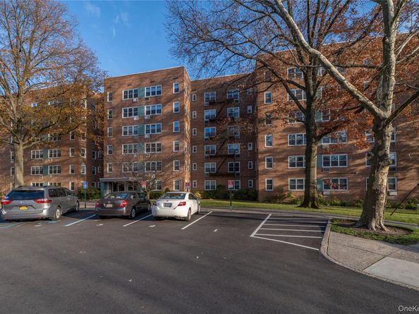 76 Dehaven Drive 2D, Yonkers NY 10703