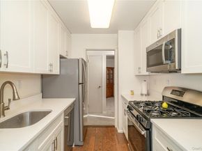 76 Dehaven Drive 2D, Yonkers NY 10703