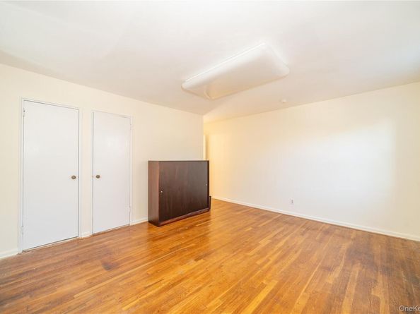 76 Dehaven Drive 2D, Yonkers NY 10703