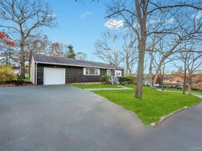 4 Washington Avenue, Smithtown NY 11787