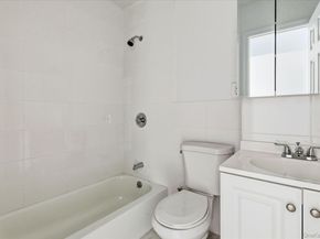 60-11 Broadway L6, Woodside NY 11377