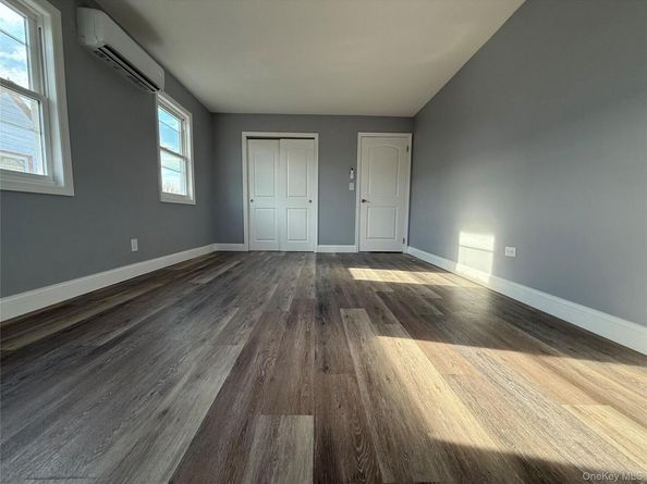 130-16 233rd, Rosedale NY 11422