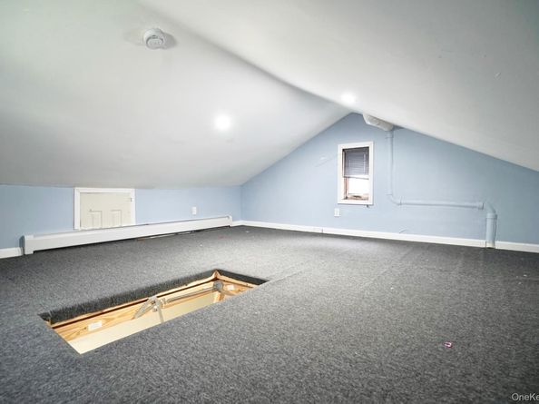 90-15 207th Street, Queens Village NY 11428