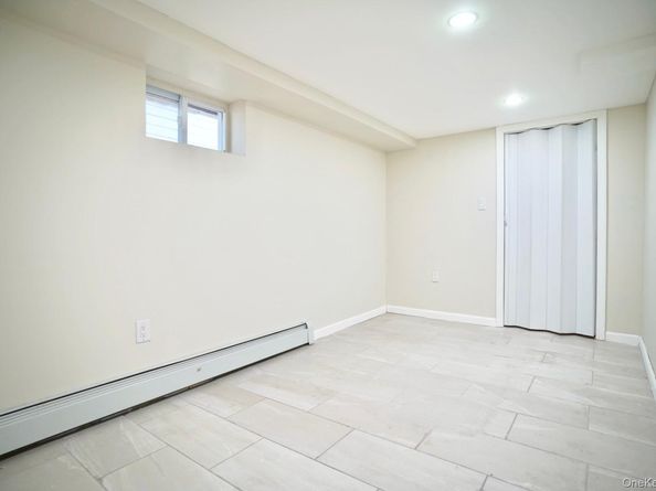 90-15 207th Street, Queens Village NY 11428