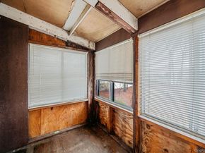 31 Cabin Lane, East Setauket NY 11733