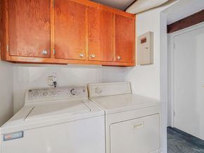 31 Cabin Lane, East Setauket NY 11733