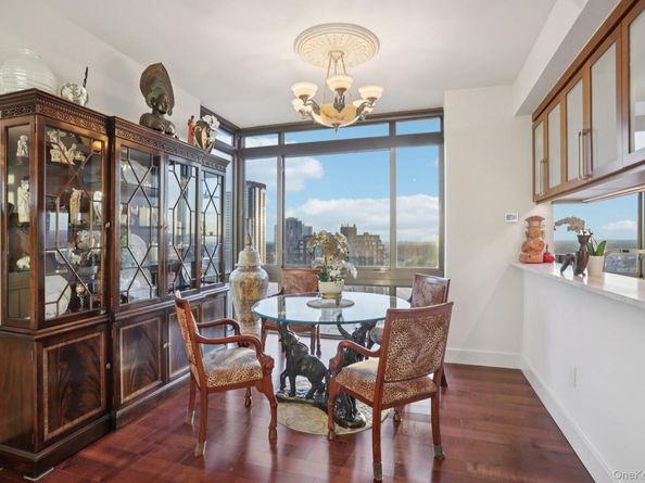 175 Huguenot Street 2403, New Rochelle NY 10801