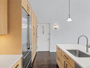 240 51 Avenue 1H, Long Island City NY 11101