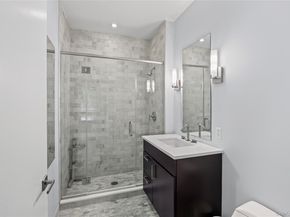 240 51 Avenue 1H, Long Island City NY 11101