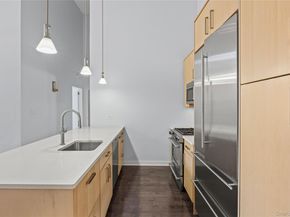 240 51 Avenue 1H, Long Island City NY 11101
