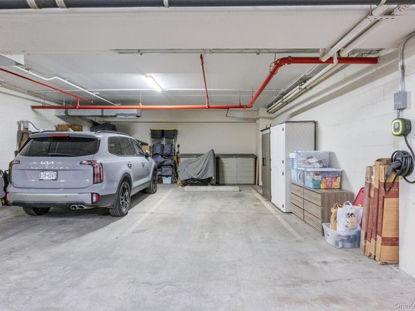 240 51 Avenue 1H, Long Island City NY 11101