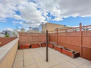 240 51 Avenue 1H, Long Island City NY 11101