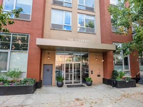 240 51 Avenue 1H, Long Island City NY 11101