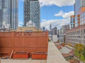 240 51 Avenue 1H, Long Island City NY 11101