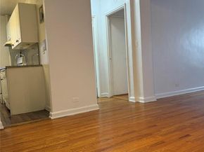 325 E 201st Street 3J, Bronx NY 10458