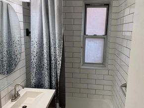 325 E 201st Street 3J, Bronx NY 10458