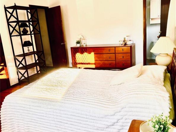 14 Christa Court, Huntington NY 11743