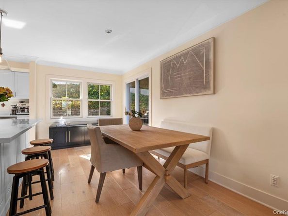 19 Sideview Drive, Oyster Bay NY 11771