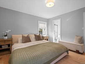 19 Sideview Drive, Oyster Bay NY 11771