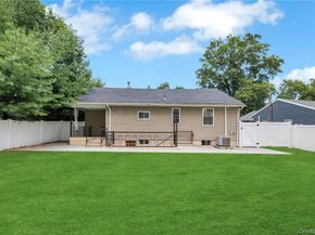531 Old Country Road, Plainview NY 11803