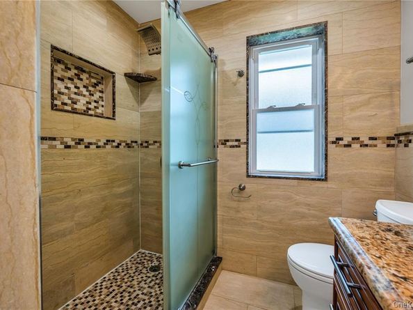 531 Old Country Road, Plainview NY 11803