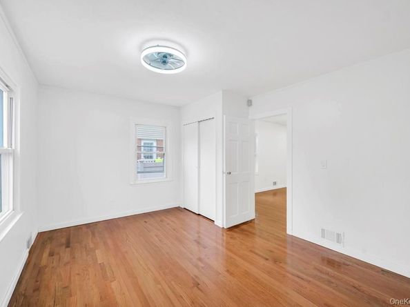 5 Edward Avenue, Hicksville NY 11801