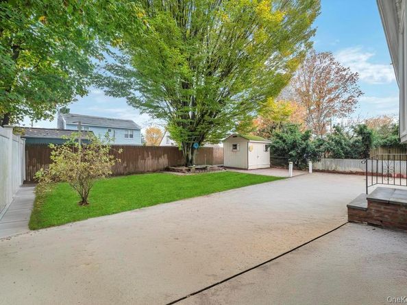 5 Edward Avenue, Hicksville NY 11801