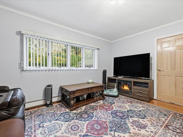 120 Bruce Terrace, Carle Place NY 11501