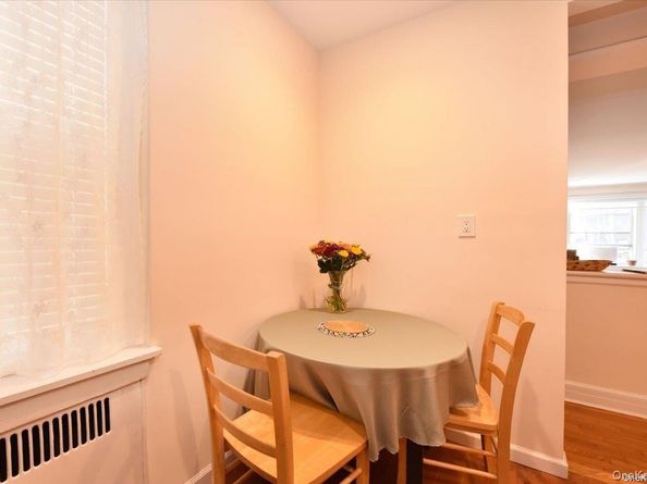 175-06 Devonshire Road 1J, Jamaica Estates NY 11432