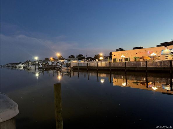 248 E Shore Road E, Lindenhurst NY 11757