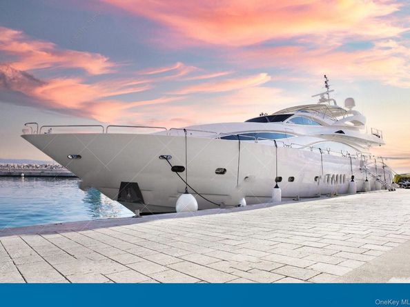 248 E Shore Road E, Lindenhurst NY 11757