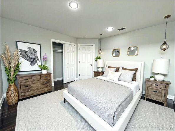 248 E Shore Road E, Lindenhurst NY 11757