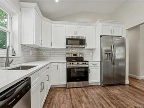 31 Perry Lane, Wheatley Heights NY 11798