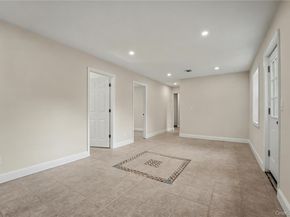 31 Perry Lane, Wheatley Heights NY 11798