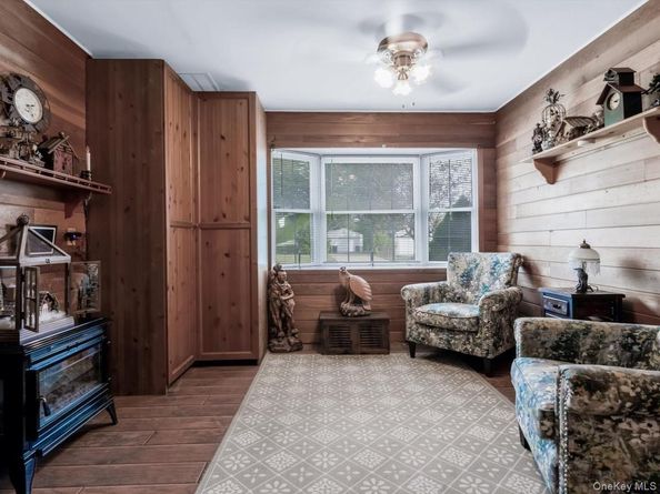 80 Fairview Avenue, East Meadow NY 11554