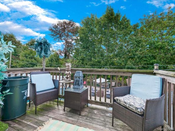 80 Fairview Avenue, East Meadow NY 11554
