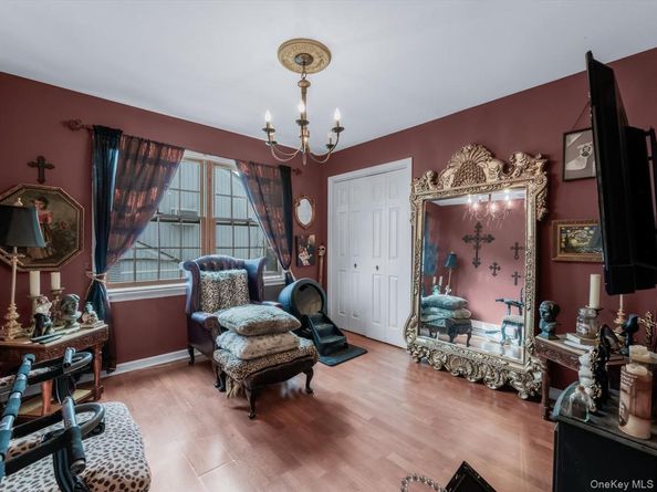 80 Fairview Avenue, East Meadow NY 11554