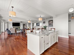 10 Great Cove Lane, Islip NY 11751