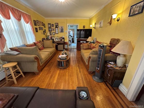 2181 Strang Avenue, Bronx NY 10466