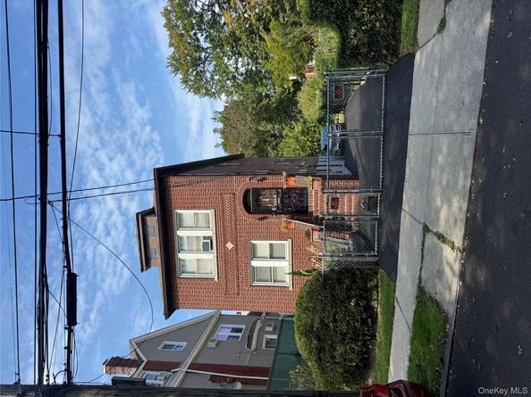 2181 Strang Avenue, Bronx NY 10466