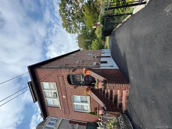 2181 Strang Avenue, Bronx NY 10466