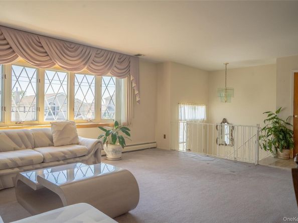 1109 Jefferson Place, Baldwin NY 11510