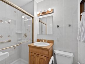 32 Rockland Drive, Jericho NY 11753