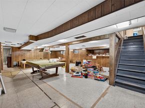 32 Rockland Drive, Jericho NY 11753